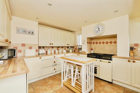 3 bedroom detached house for sale, Main Street, Sheffield S25
