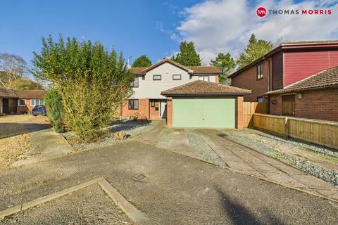 18 Fairfields Drive, Ramsey, Huntingdon, PE26 1BT