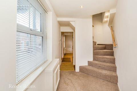75 Bridge Street, Macclesfield, SK11 6PZ