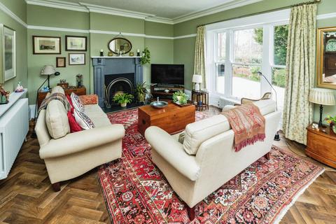 4 bedroom detached house for sale, Moorgate Road, South Yorkshire S60