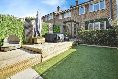 18 Blakeway, Tunbridge Wells, TN2 3DF