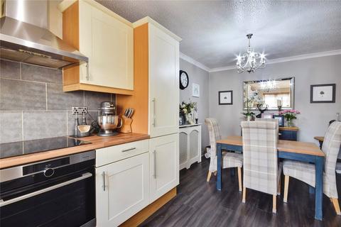 18 Blakeway, Tunbridge Wells, TN2 3DF
