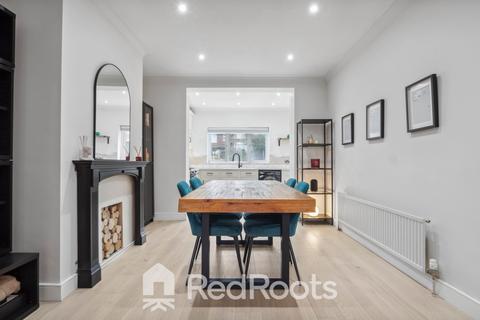 8 Barnsley Road, Doncaster, DN5 8QJ