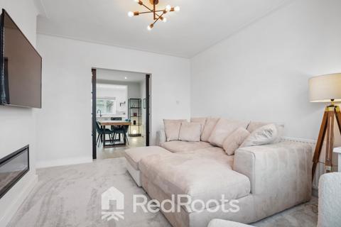 8 Barnsley Road, Doncaster, DN5 8QJ