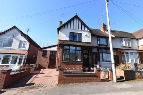 3 bedroom end of terrace house for sale, Umberslade Road, Birmingham B29