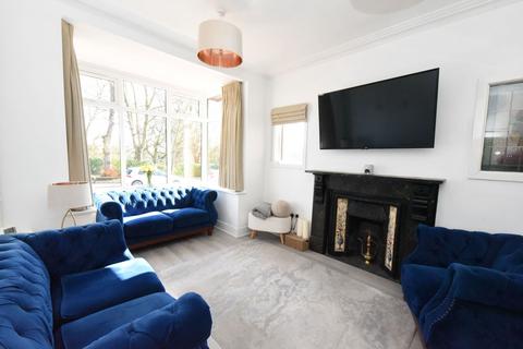 3 bedroom end of terrace house for sale, Umberslade Road, Birmingham B29