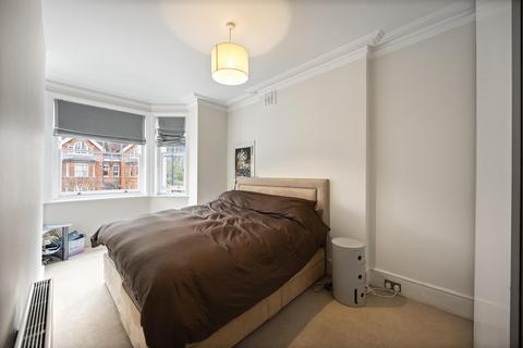2 bedroom flat for sale, Platts Lane, Hampstead NW3