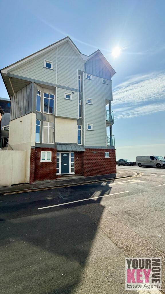 Estate Agents in Hythe - Your Key Move. Property a