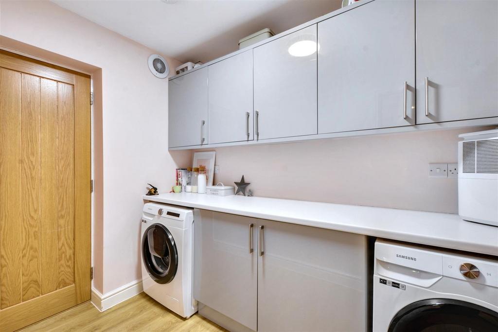 Utility Room.jpeg