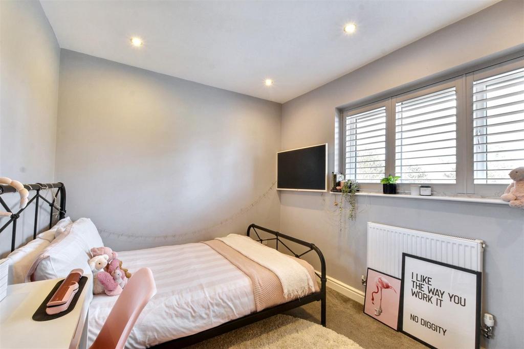 Bedroom 3 1.jpeg