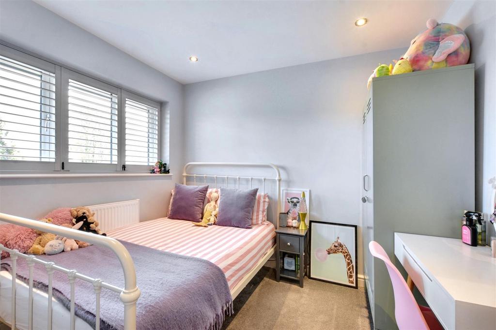 Bedroom 4.jpeg