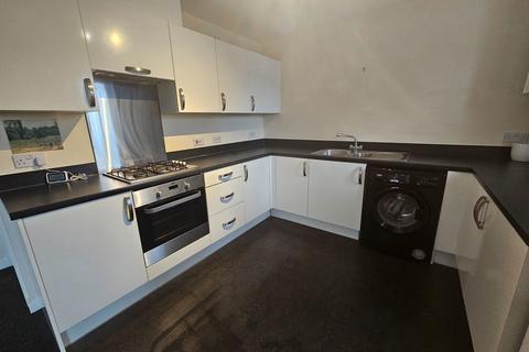 2 bedroom maisonette to rent, Wardington Road, Banbury, OX16 2DF