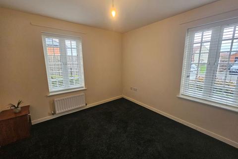 2 bedroom maisonette to rent, Wardington Road, Banbury, OX16 2DF