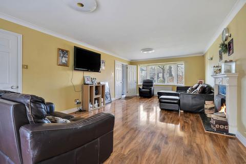 5 bedroom detached house for sale, Marlborough Court, Wisbech, PE13