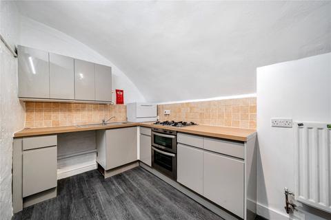 2 bedroom terraced house for sale, Sussex Road, Petersfield, Hampshire, GU31