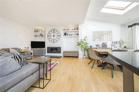 34 Strawberry Vale, Twickenham, TW1 4RU