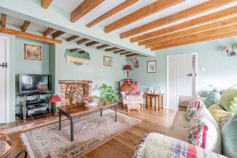 3 bedroom cottage for sale, Old Street, Newton Flotman