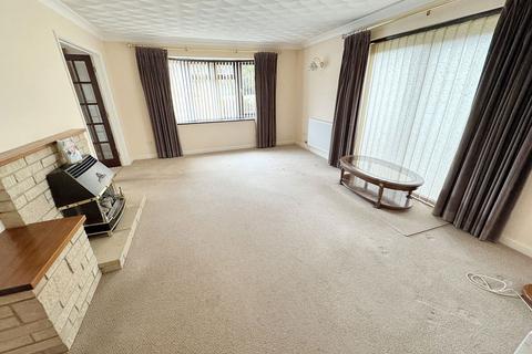 4 bedroom detached bungalow for sale, Berrycroft, Soham
