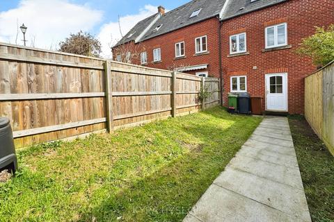 41 Fleming Way, Exeter, EX2 4TP