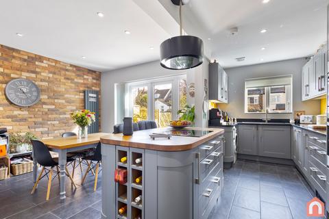 11 Marler Road, Folkestone, CT19 4DA