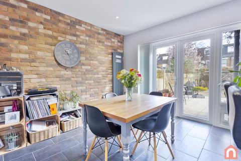 11 Marler Road, Folkestone, CT19 4DA