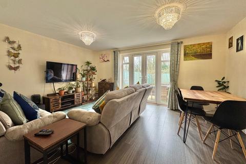 undefined, Cabot Close, Locks Heath