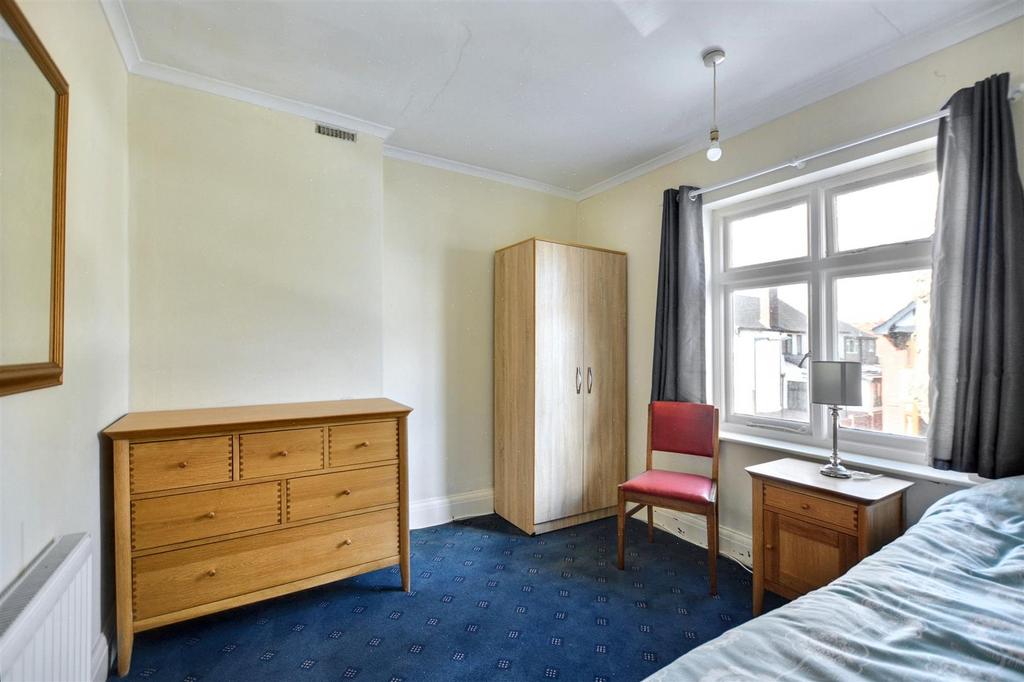 Bedroom 2 1.jpeg