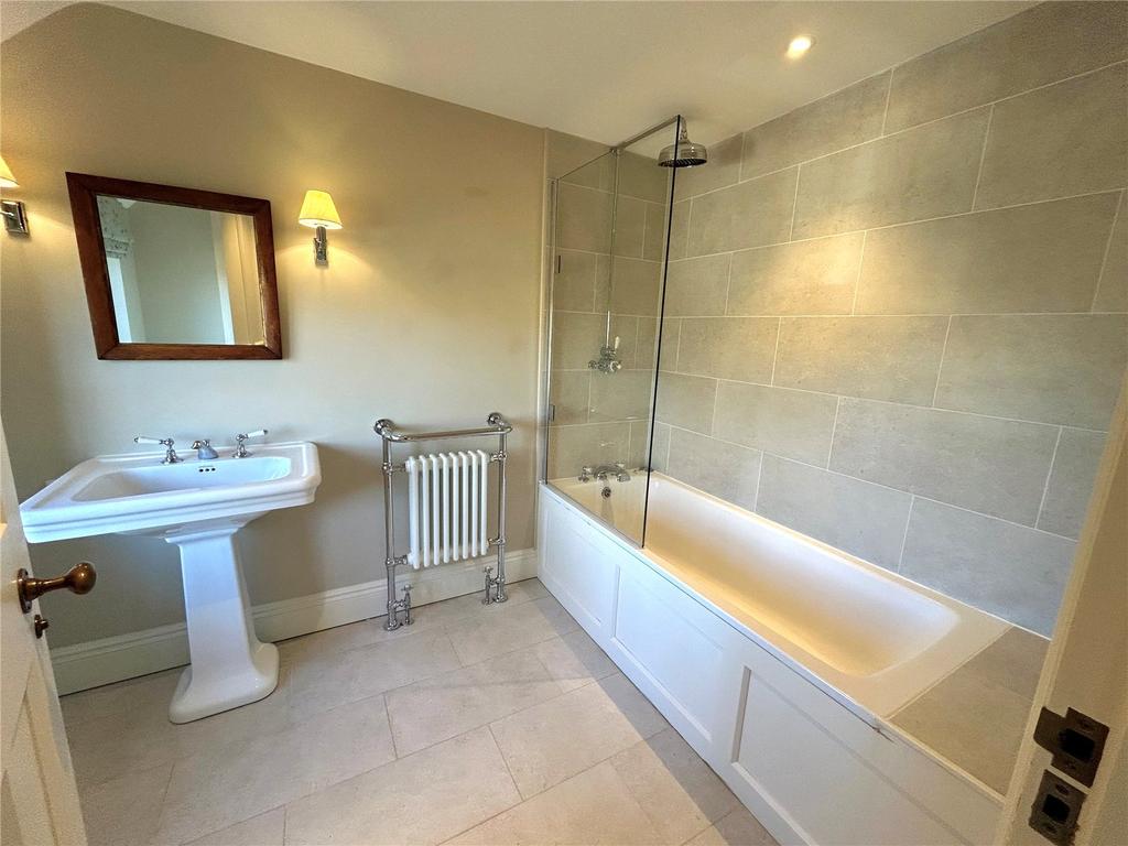 Bedroom3 Bathroom