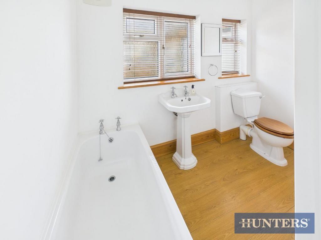 Bathroom alt