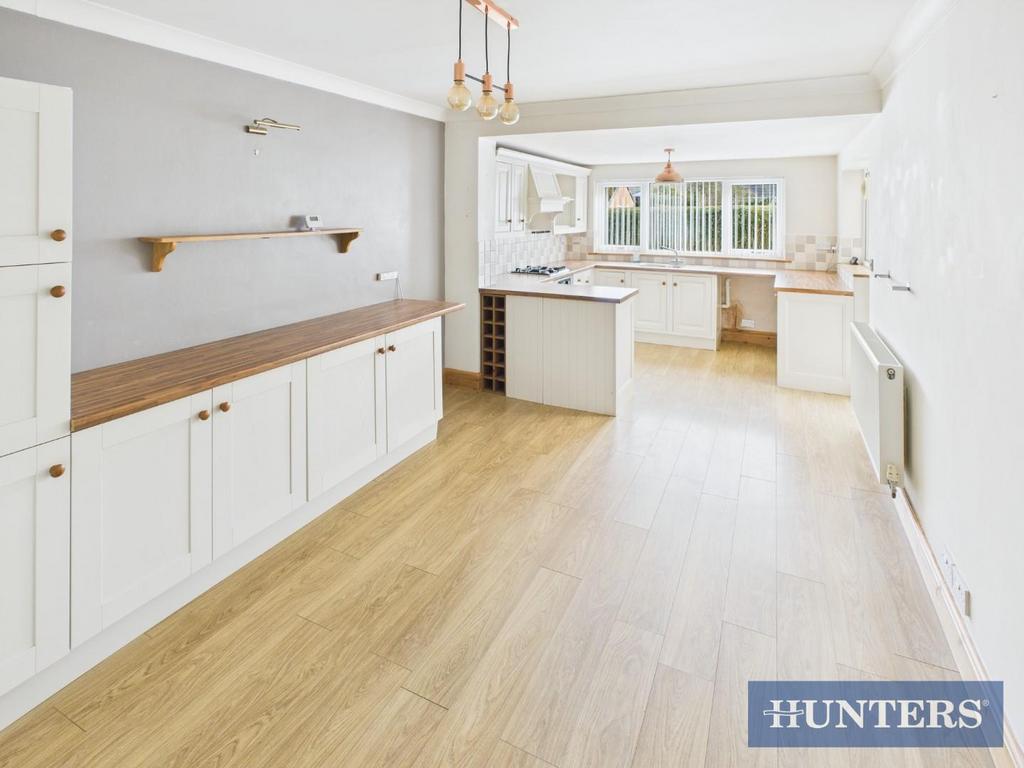 Kitchen / Diner