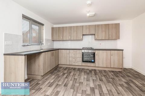4 bedroom detached house for sale, Moorland Gardens, Tyersal Gate, Bradford, West Yorkshire, BD4 0DT
