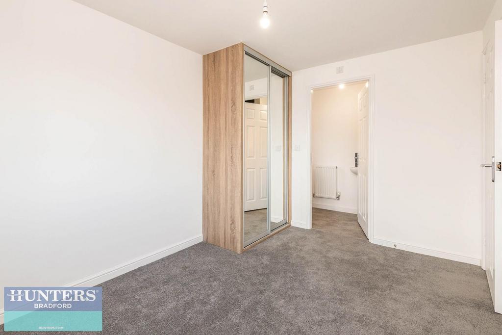 08-2moorlandgardensbd40dt.jpg