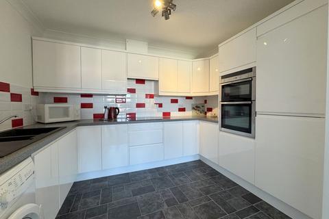 2 bedroom retirement property for sale, Macmillan Court, Chelmsford, CM2