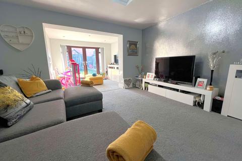 3 bedroom semi-detached house for sale, Bancroft Avenue, Thornton FY5