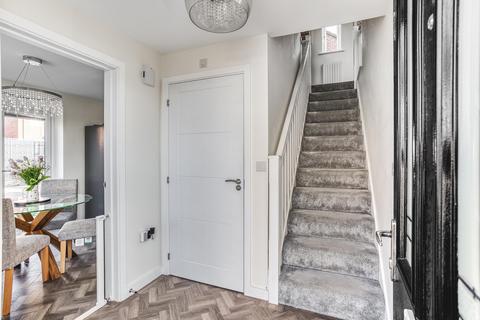 2 Iris Crescent, Mickleover, Derby, DE3 0FW
