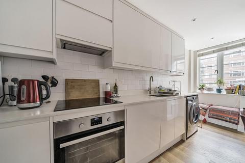 2 bedroom flat for sale, Balham High Road, Balham, London, SW17