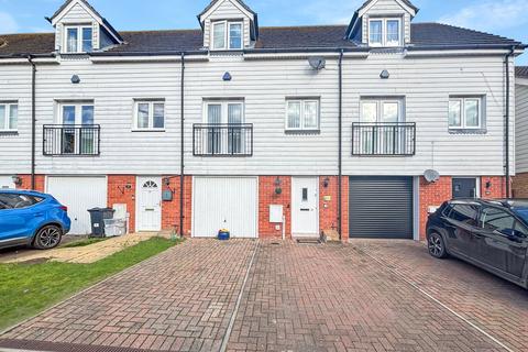 2 bedroom townhouse for sale, Park Road, St Osyth, Clacton-on-Sea, CO16