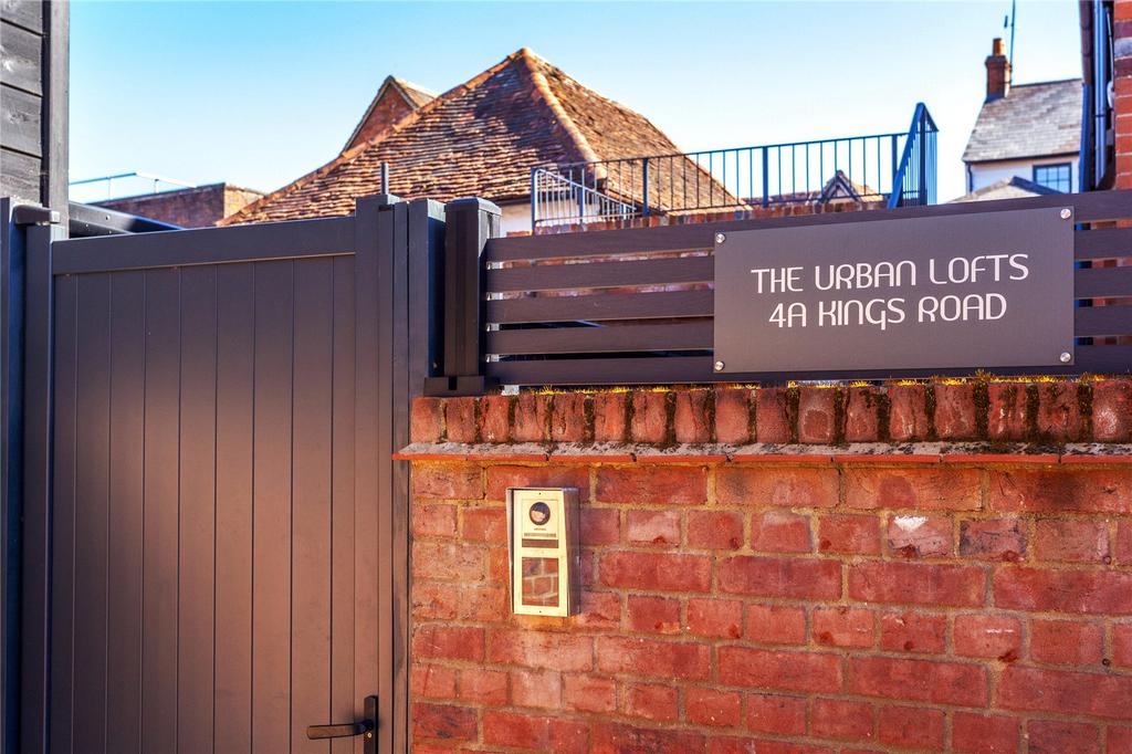 Communal Entrance
