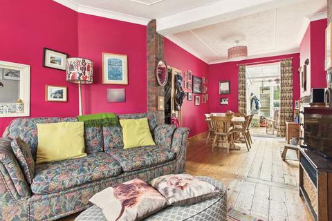 2 bedroom terraced house for sale, Cobden Road, Brighton, BN2 9TJ