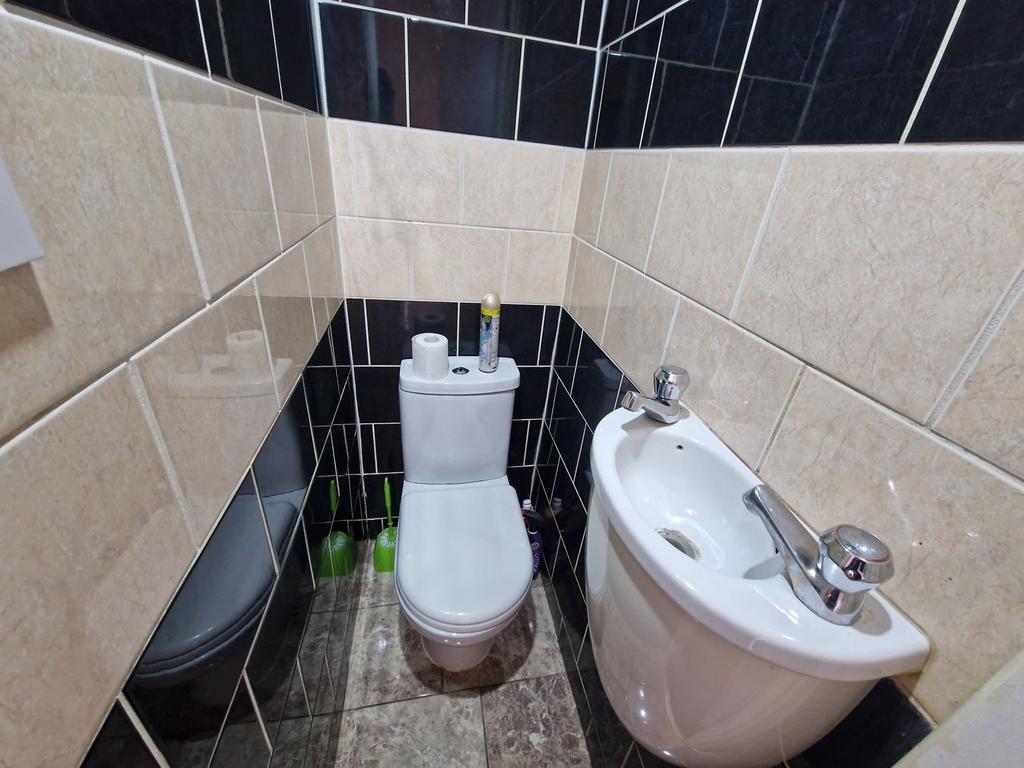 Ground Floor WC