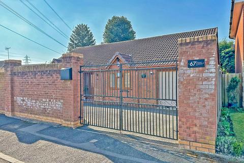 3 bedroom detached bungalow for sale, Foley Grove, Wombourne, WV5