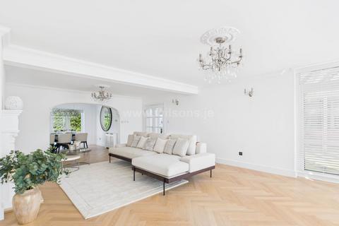 4 bedroom detached house for sale, St Lawrence