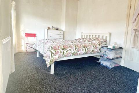 7 Fife Avenue, Chadderton, Oldham, OL9 8AG