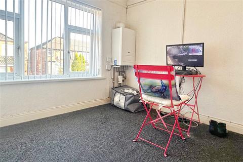 7 Fife Avenue, Chadderton, Oldham, OL9 8AG