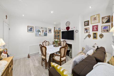 undefined, Braund Avenue, Greenford, UB6