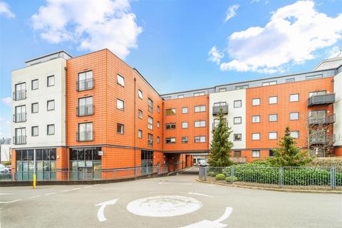 1 bedroom flat for sale, Church Street, Epsom