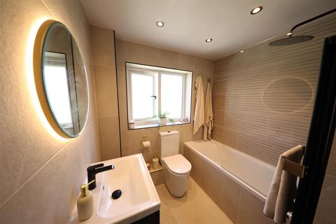 8 Maple Park, Hedon, Hull, HU12 8NR
