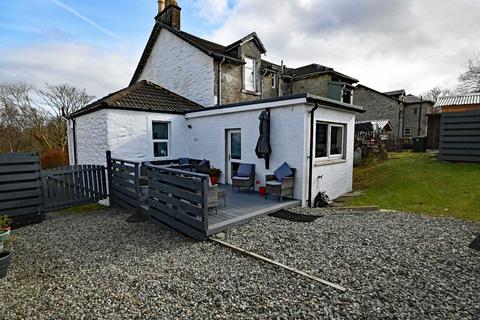 2 bedroom ground floor flat for sale, Finlaggan, High Road, Sandbank, Argyll And Bute, PA23 8PN