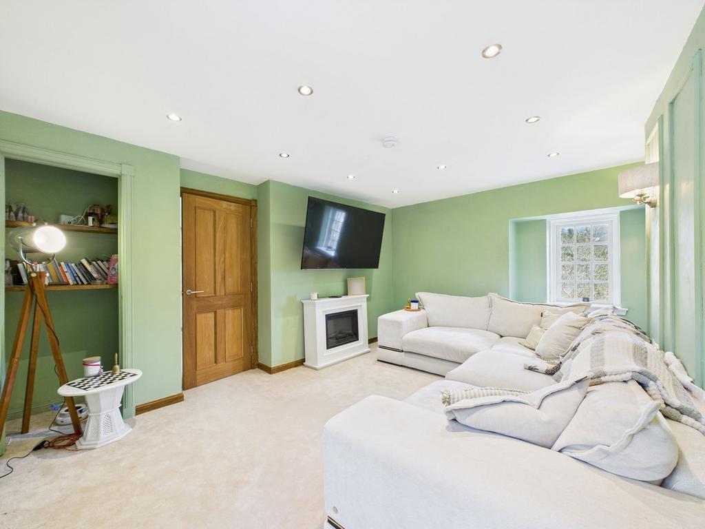 Lounge or 3rd bedroom
