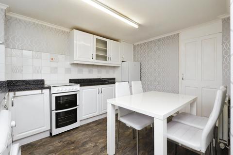 8f Afton Road, Cumbernauld, Glasgow, G67 2DT